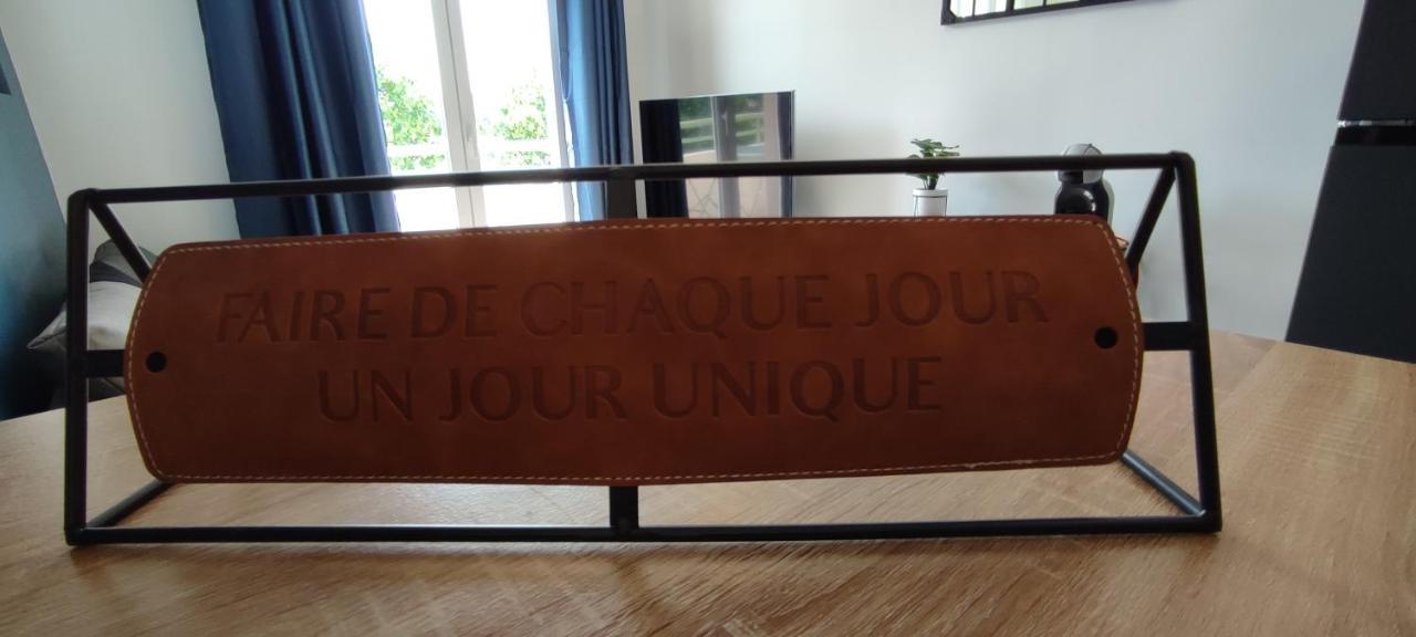 T2 Moderne, Calme, Propre, Parking, Balcon Vue
